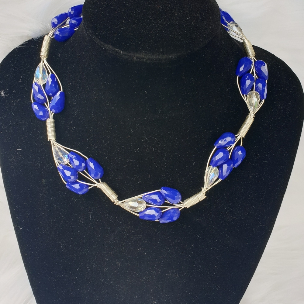 LEAFLET NECKLACE SET